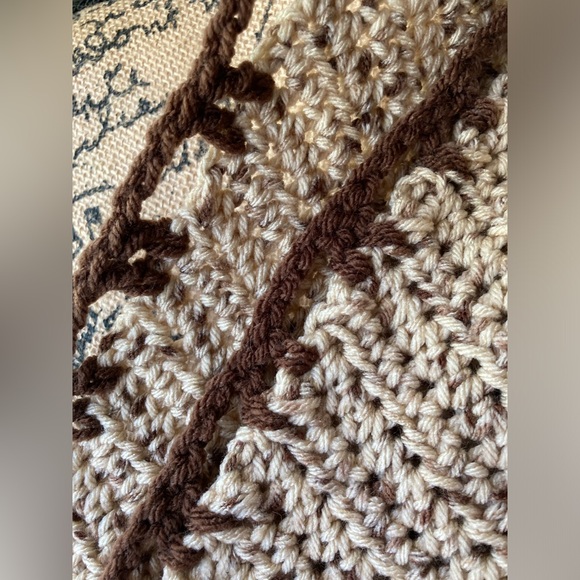 Beautiful tweed shawl scarf wrap with edging HANDMADE NEW lovingly crafted - Picture 5 of 14